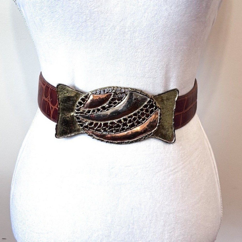 Vintage Amanda Smith Croc Embossed Leather Belt Small Brown Mixed Metal Buckle